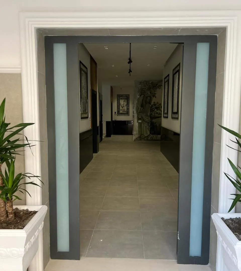 Juna'S Blissful Apartment Vlore